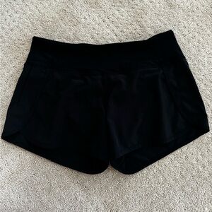 Lululemon Speed Up Short- black size 6